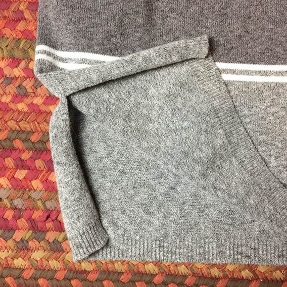 GREY & WHITE STRIPE COLOR BLOCK TUNIC SWEATER - Picture 3 of 4